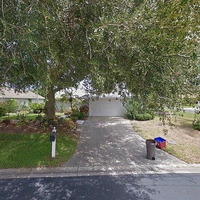 2200 E Village Ct, Venice, FL 34293