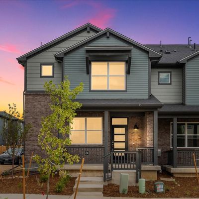 22183 E 7 Th Pl, Aurora, CO 80018