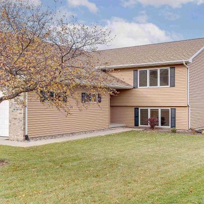 222 Ineichen Drive, Verona, WI 53593