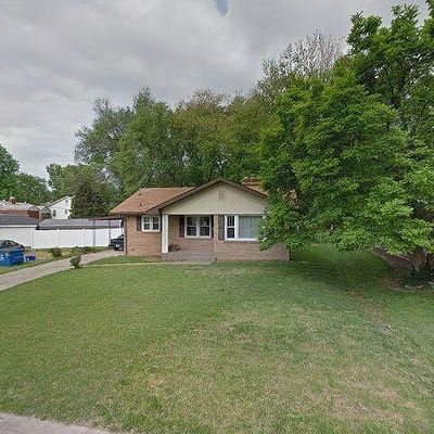 2 Avon Pl, Alton, IL 62002