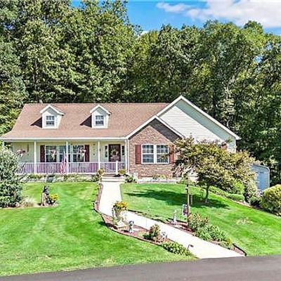 2 Parkview Dr, Lehighton, PA 18235