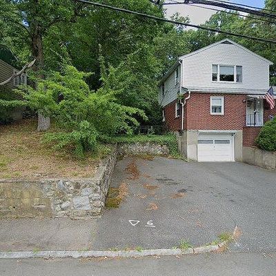 2 Summer St, West Roxbury, MA 02132