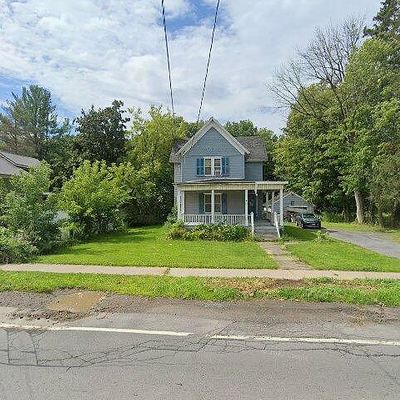 20 Meadow St, Clinton, NY 13323