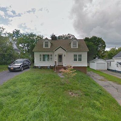 20 Spring St, Broadalbin, NY 12025