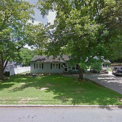 200 Hillcrest Dr, Abbeville, SC 29620