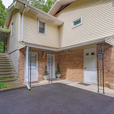 200 Lentz Trl, Jim Thorpe, PA 18229