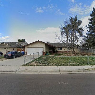 2000 Auberry Ave, Bakersfield, CA 93304