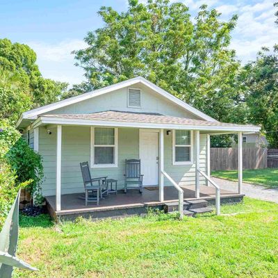 2002 W Gonzalez St, Pensacola, FL 32501