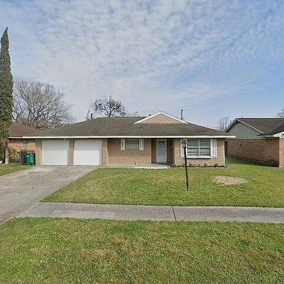 2005 Flynn Dr, Pasadena, TX 77502