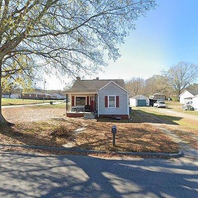 201 Harris St, Oxford, NC 27565