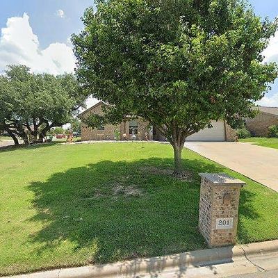 201 Spring Bouquet St, Stephenville, TX 76401