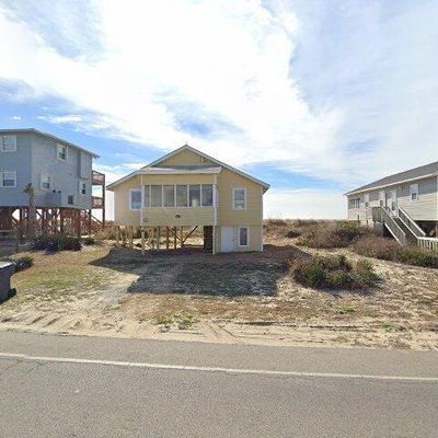 2011 W Beach Drive Oak Island, Island, NC 28465