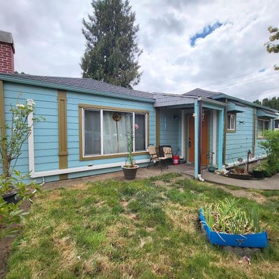 2012 Hollywood Dr Ne, Salem, OR 97305