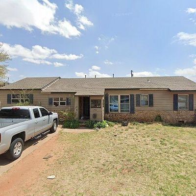 202 Shell Blvd, Elk City, OK 73644