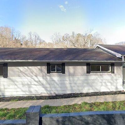 203 Penhook Hl, Harold, KY 41635