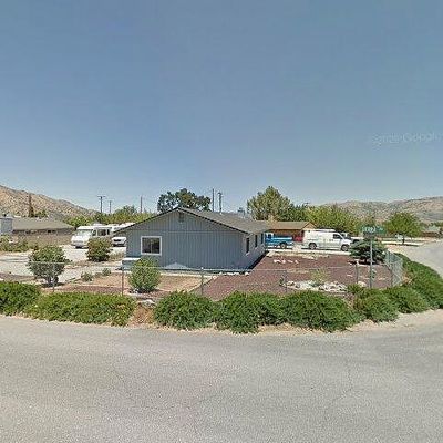 20301 Sierra Ave, Tehachapi, CA 93561