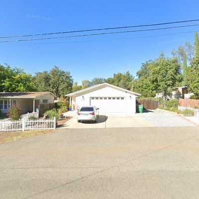 2032 Cabello St, Shasta Lake, CA 96019