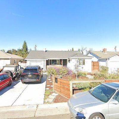 2037 Joan Way, Sacramento, CA 95825