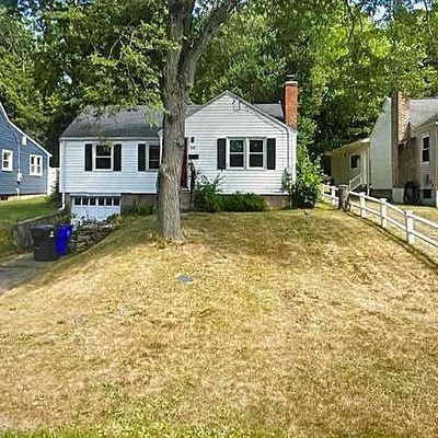 24 Elm Dr, West Hartford, CT 06110