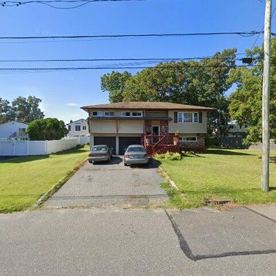 240 W 5 Th St, Deer Park, NY 11729