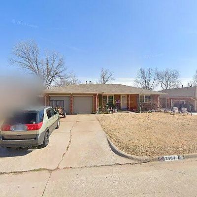 2404 Elwood Dr, Edmond, OK 73013