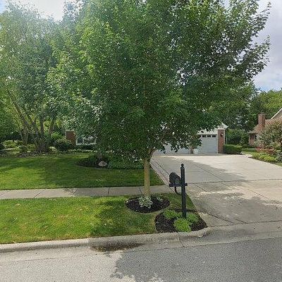 241 Noble Cir, Vernon Hills, IL 60061