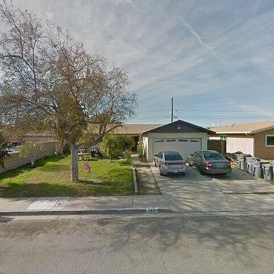 2411 Lassen St, Oxnard, CA 93033