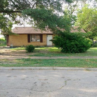 2413 Gathings Dr, West Memphis, AR 72301