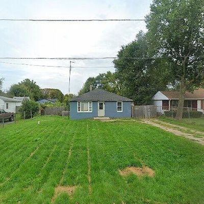 2419 Butler Rd, Benton Harbor, MI 49022