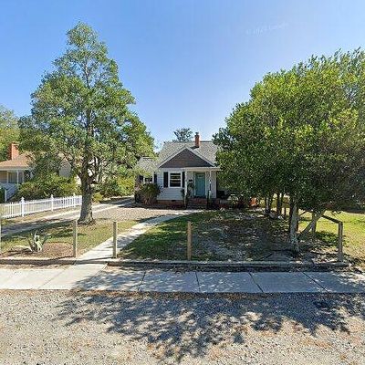 242 Central Blvd, Wilmington, NC 28401