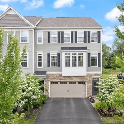 245 Eagle Dr, Cranberry Township, PA 16066