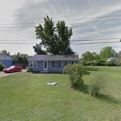 2452 Lawrence Dr, Benton Harbor, MI 49022