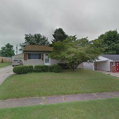 2460 40 Th St Ne, Canton, OH 44705