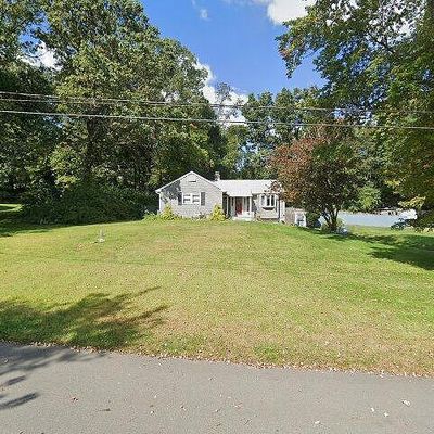 25 Indian Head Rd, Danbury, CT 06811