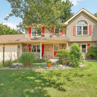 250 E Stuart Dr, Oak Creek, WI 53154