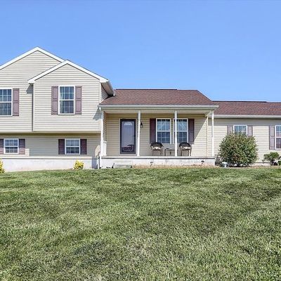 250 Double Play Dr, Gettysburg, PA 17325