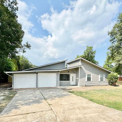 250 S Clover St, Bridge City, TX 77611