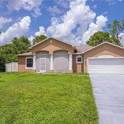 2502 10 Th St W, Lehigh Acres, FL 33971