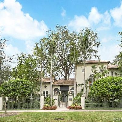 2516 N Greenway Dr, Coral Gables, FL 33134