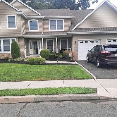 26 Wyandotte Ave, Dumont, NJ 07628