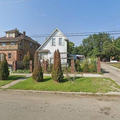 260 S Harbaugh St, Detroit, MI 48209