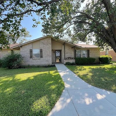 2605 Rustown Dr, Mesquite, TX 75150