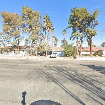 2606 Vegas Valley Dr, Las Vegas, NV 89121