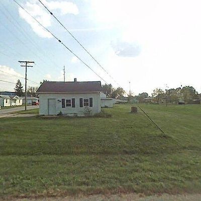 261 E Eagle St, Fostoria, OH 44830