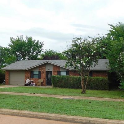 2611 W Orbit Dr, Guthrie, OK 73044