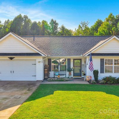 262 Chateau St, Boiling Springs, SC 29316