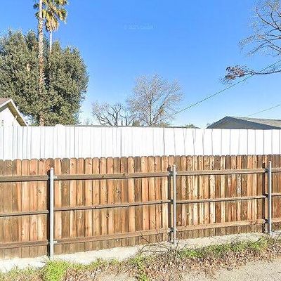 22238 Hartland St, Canoga Park, CA 91303