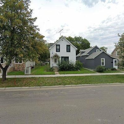 223 3 Rd Ave Se, Valley City, ND 58072