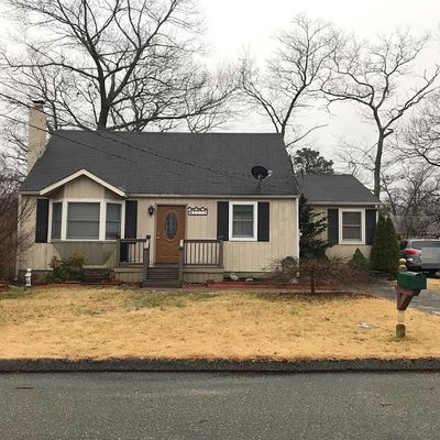 2238 Llewellyn Pkwy, Forked River, NJ 08731