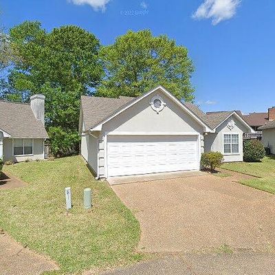 224 Shadow Lake Dr N, Clinton, MS 39056